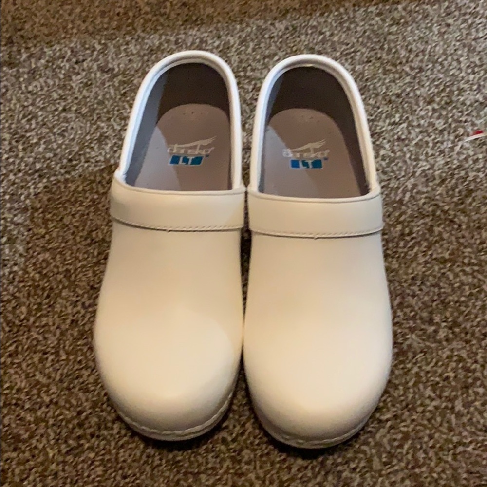 Dansko LT Pro 37 LIKE NEW